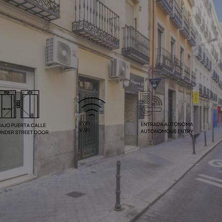 شقة Cool Deluxe Interior Design A 2 Min De Gran Via مدريد المظهر الخارجي الصورة